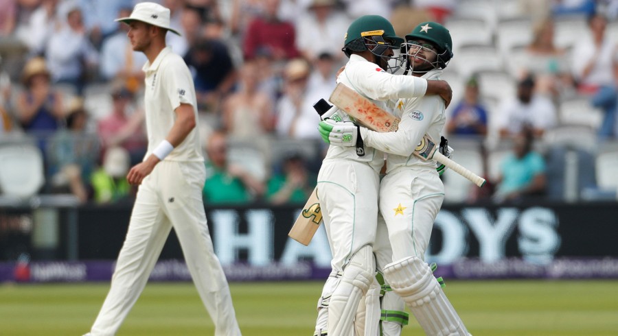 Pakistan thrash England to take 1-0 lead in series